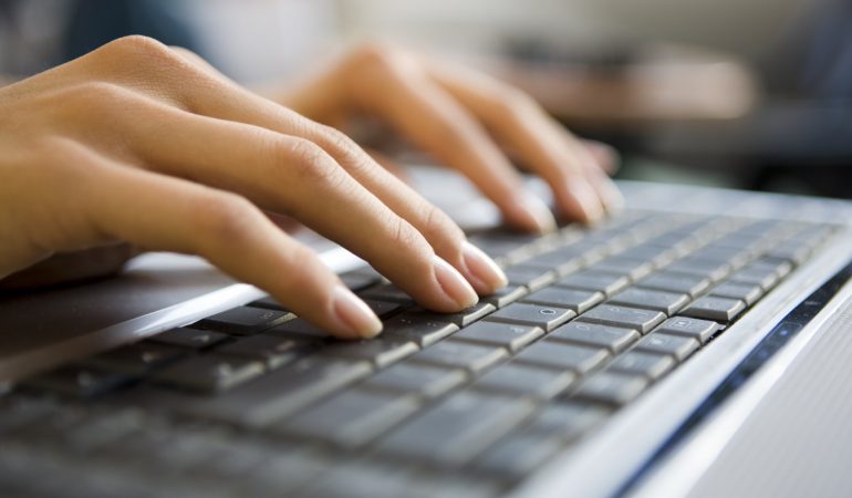 Hands-on-Keyboard-770x450